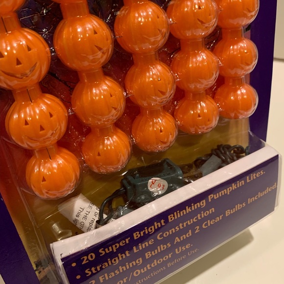 NWT HALLOWEEN FLASHING MINI PUMPKIN LIGHTS. - Picture 3 of 6